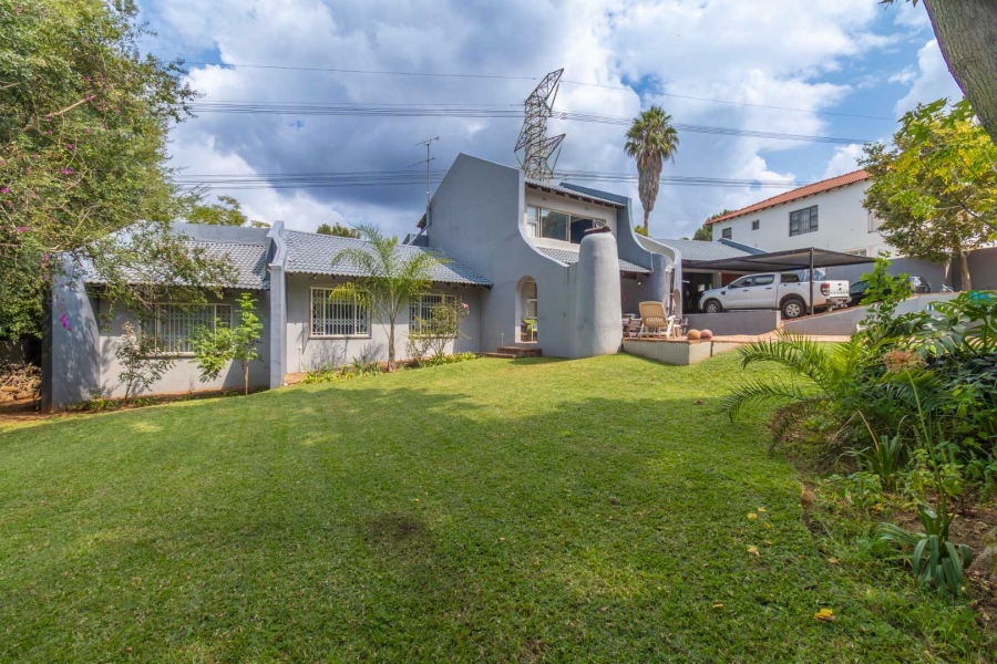 4 Bedroom Property for Sale in Paulshof Gauteng