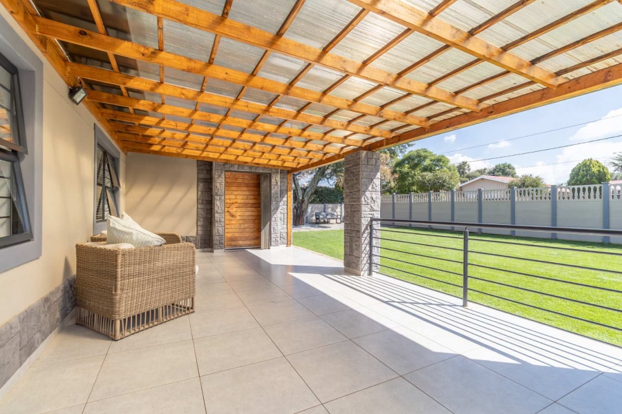 3 Bedroom Property for Sale in Horison Gauteng