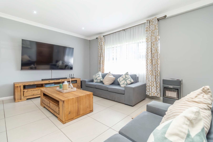 3 Bedroom Property for Sale in Horison Gauteng