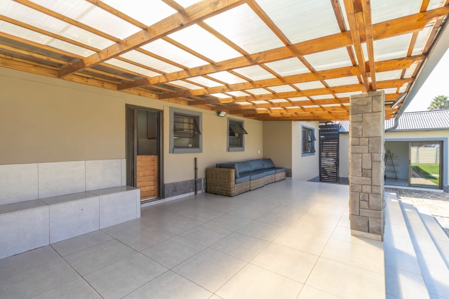 3 Bedroom Property for Sale in Horison Gauteng