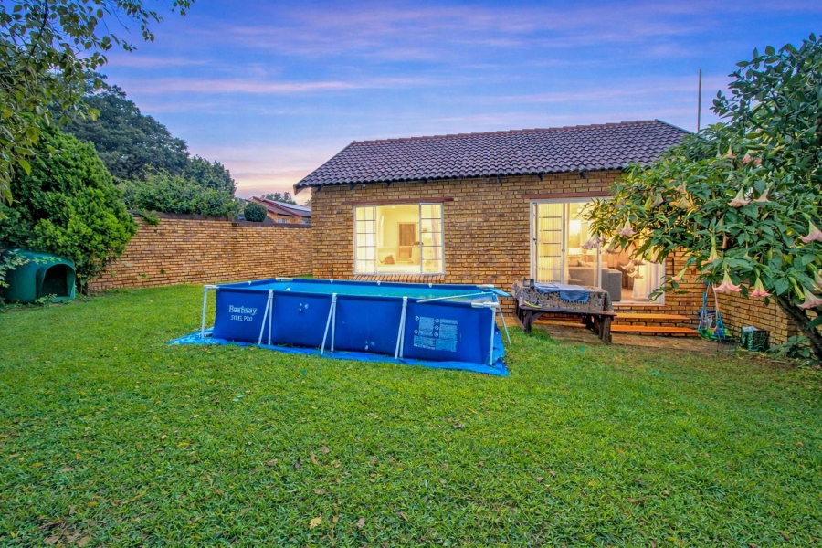 2 Bedroom Property for Sale in Wilgeheuwel Gauteng