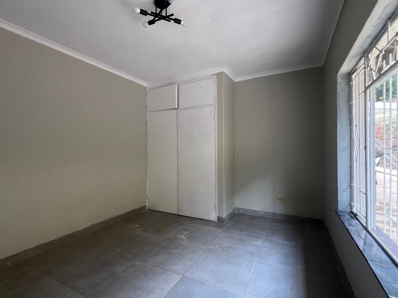 4 Bedroom Property for Sale in Roodekrans Gauteng