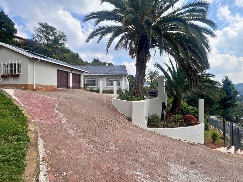 4 Bedroom Property for Sale in Roodekrans Gauteng