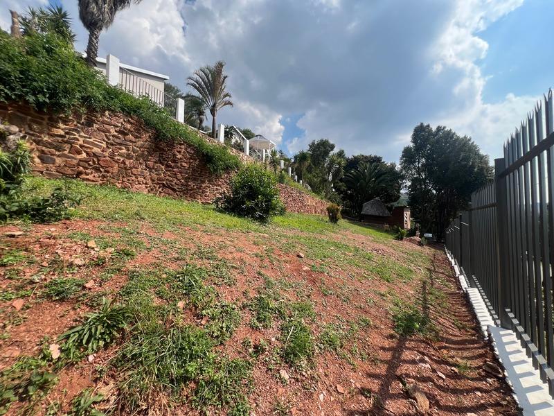 4 Bedroom Property for Sale in Roodekrans Gauteng