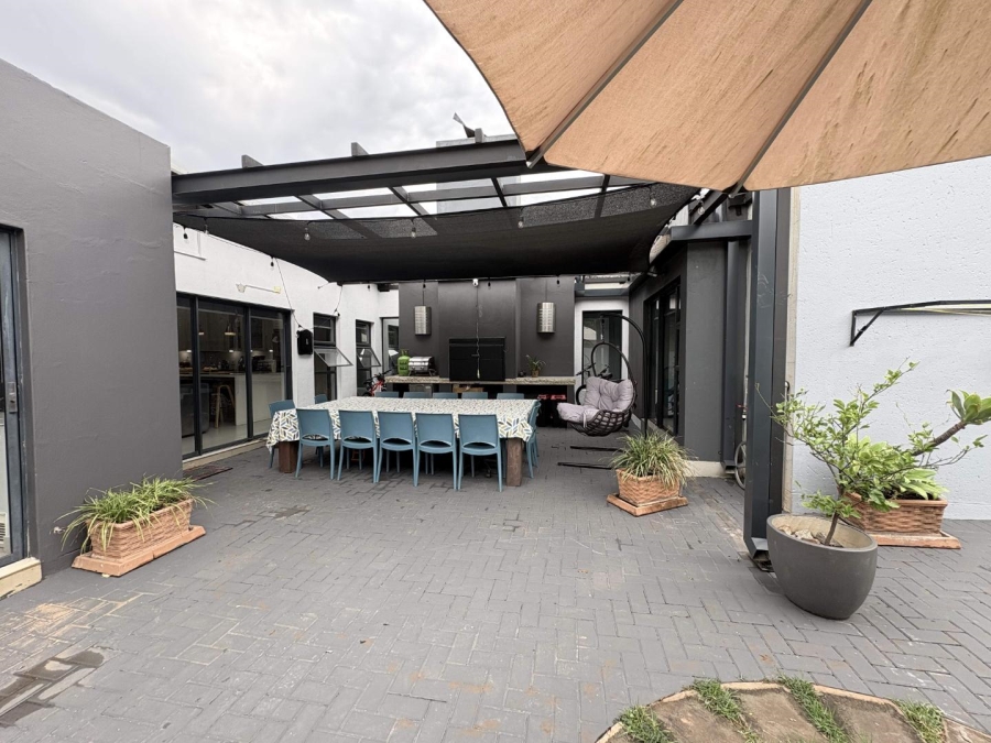 4 Bedroom Property for Sale in Midstream Meadows Gauteng