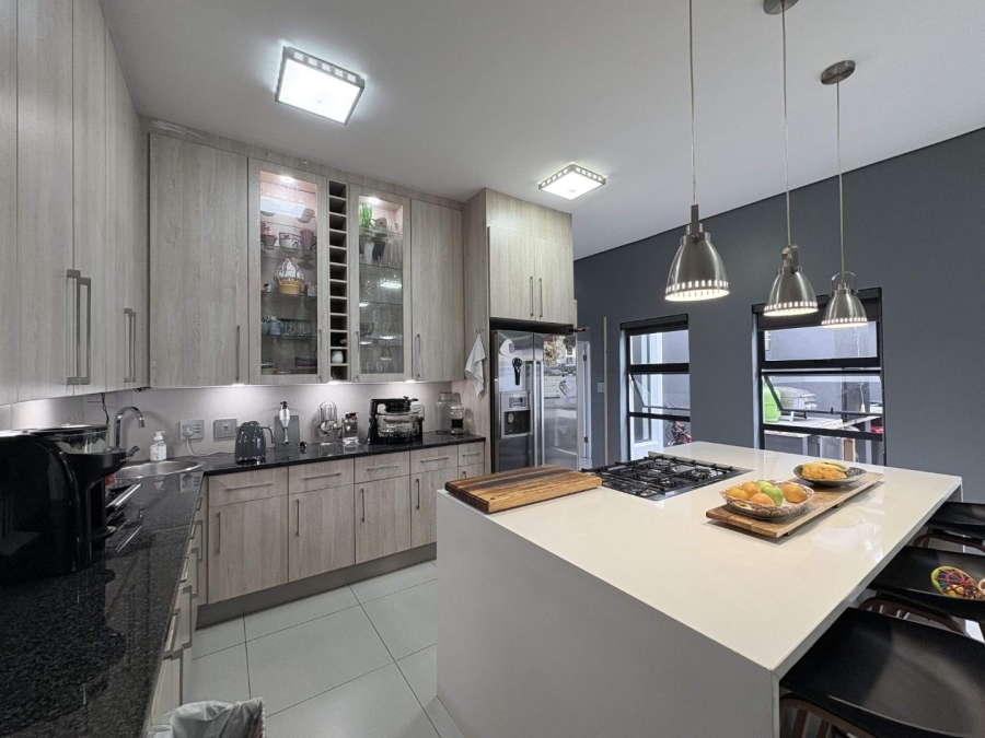 4 Bedroom Property for Sale in Midstream Meadows Gauteng