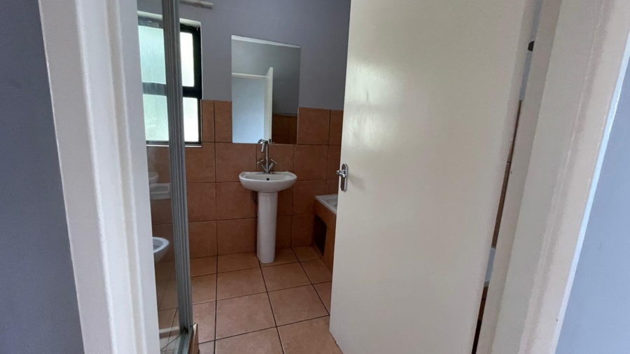To Let 2 Bedroom Property for Rent in Auckland Park Gauteng