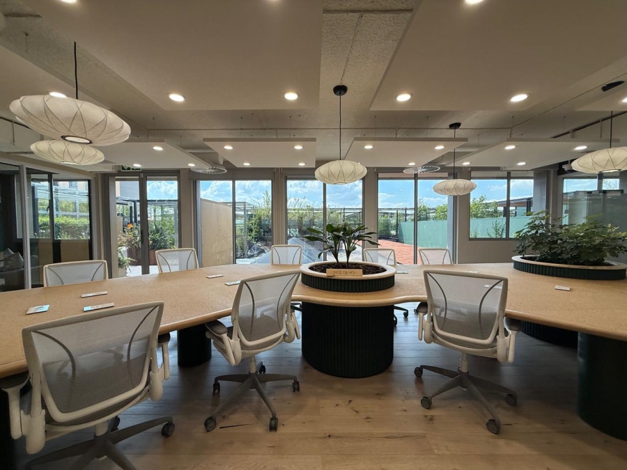 To Let Commercial Property for Rent in Hyde Park Gauteng