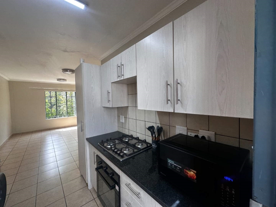 2 Bedroom Property for Sale in Noordwyk Gauteng