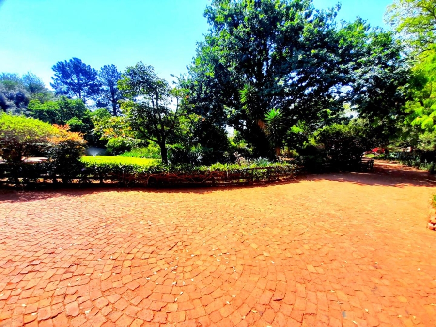 3 Bedroom Property for Sale in Glen Austin AH Gauteng