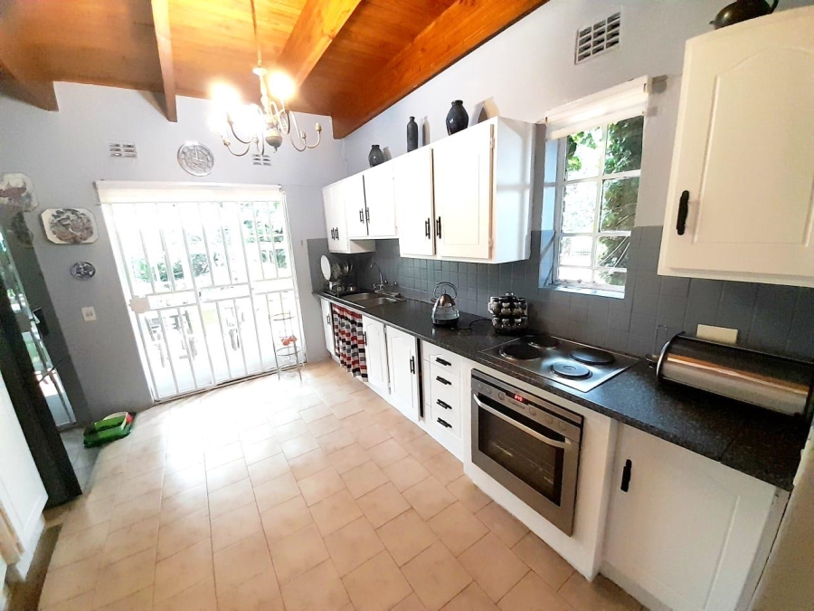 3 Bedroom Property for Sale in Glen Austin AH Gauteng