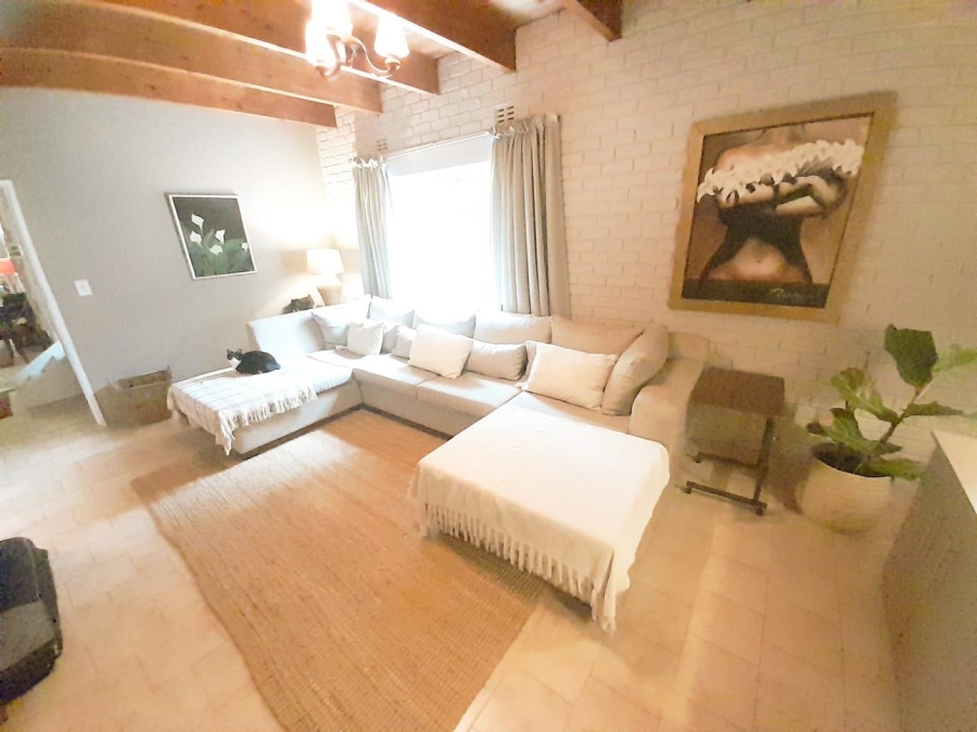 3 Bedroom Property for Sale in Glen Austin AH Gauteng