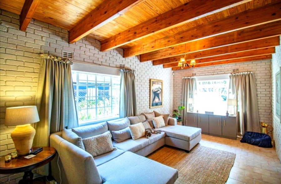 3 Bedroom Property for Sale in Glen Austin AH Gauteng