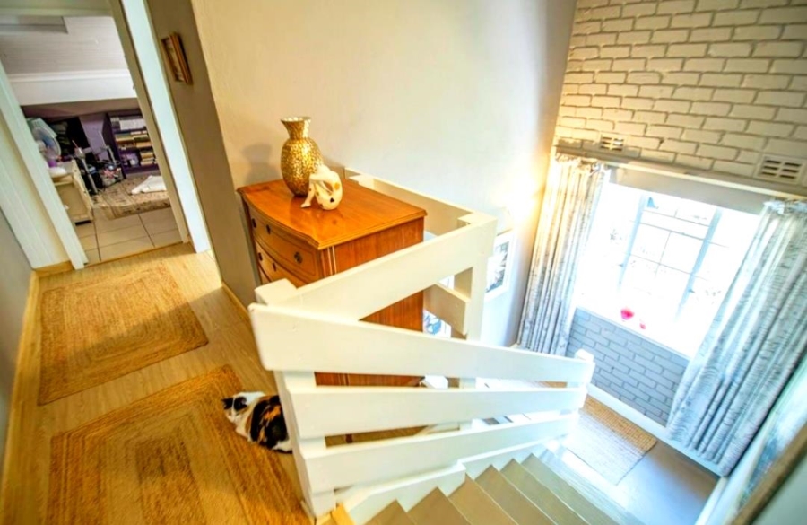 3 Bedroom Property for Sale in Glen Austin AH Gauteng