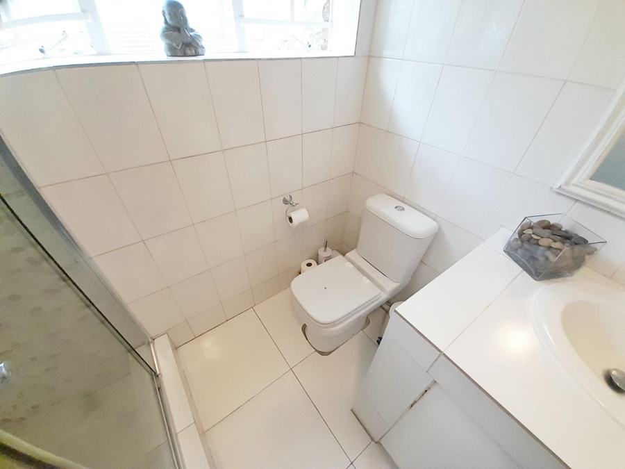 3 Bedroom Property for Sale in Glen Austin AH Gauteng