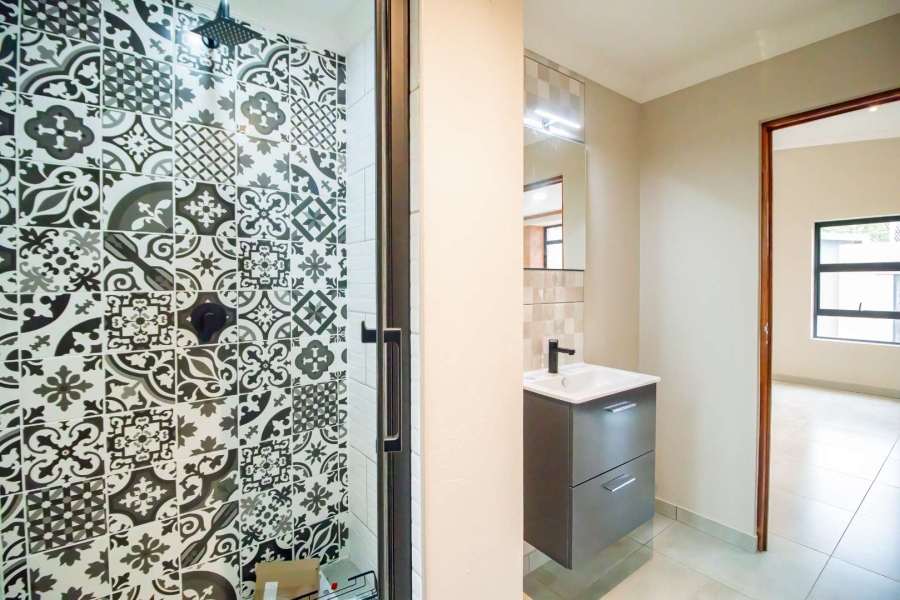 3 Bedroom Property for Sale in Fairland Gauteng