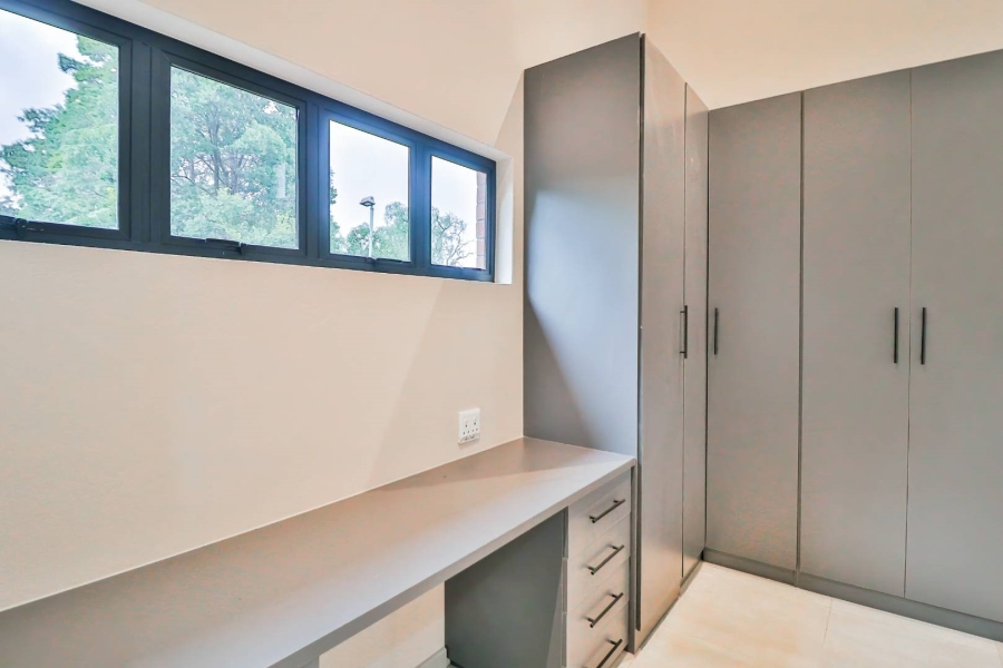 3 Bedroom Property for Sale in Fairland Gauteng