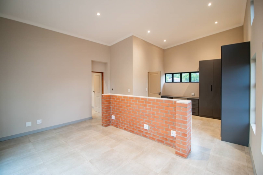 3 Bedroom Property for Sale in Fairland Gauteng