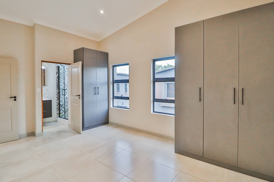 3 Bedroom Property for Sale in Fairland Gauteng