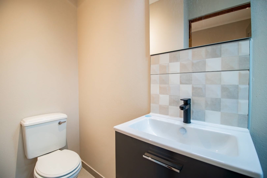 3 Bedroom Property for Sale in Fairland Gauteng