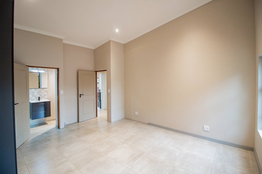 3 Bedroom Property for Sale in Fairland Gauteng