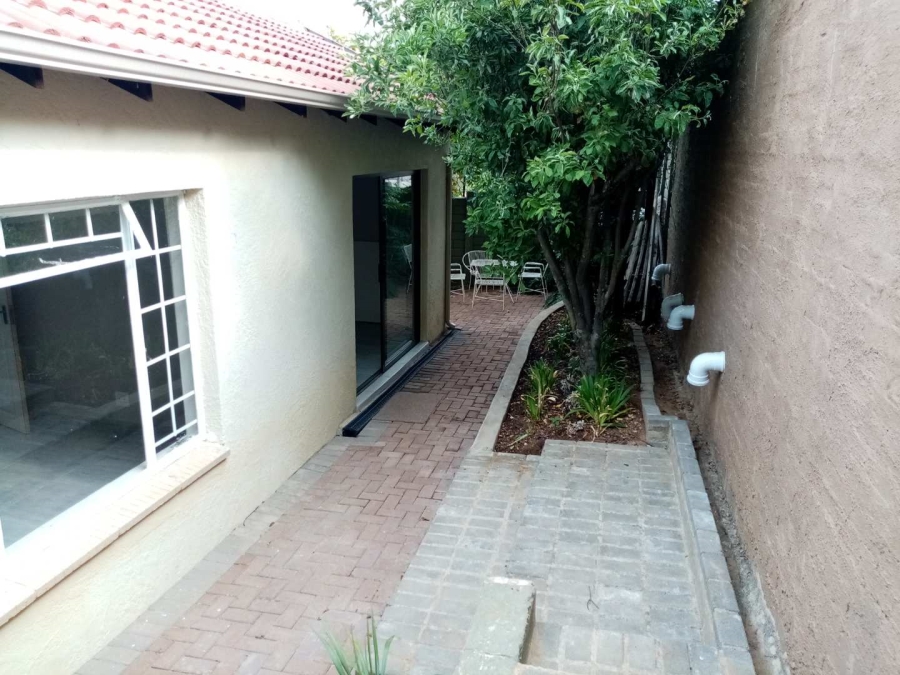 To Let 1 Bedroom Property for Rent in Boskruin Gauteng