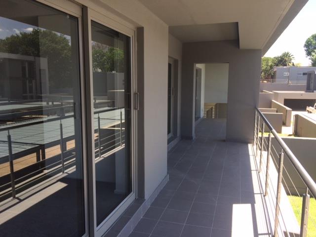 To Let 3 Bedroom Property for Rent in Oaklands Gauteng