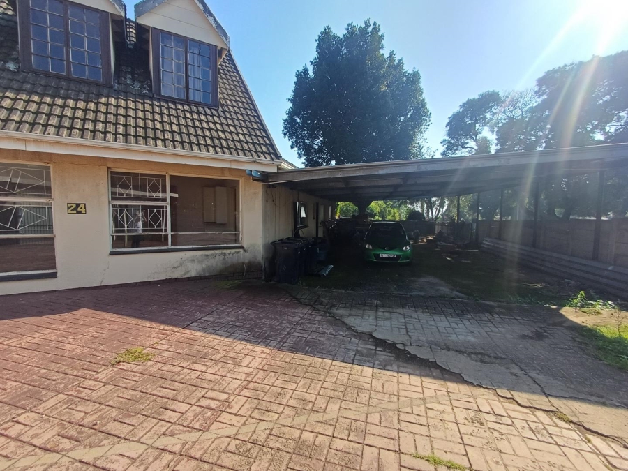 4 Bedroom Property for Sale in Birch Acres Gauteng
