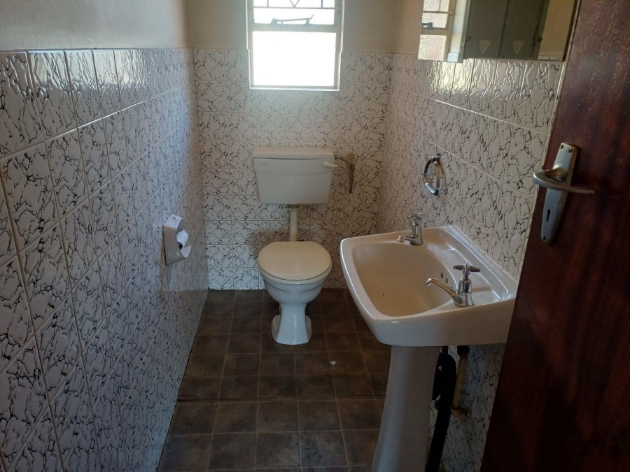 4 Bedroom Property for Sale in Birch Acres Gauteng