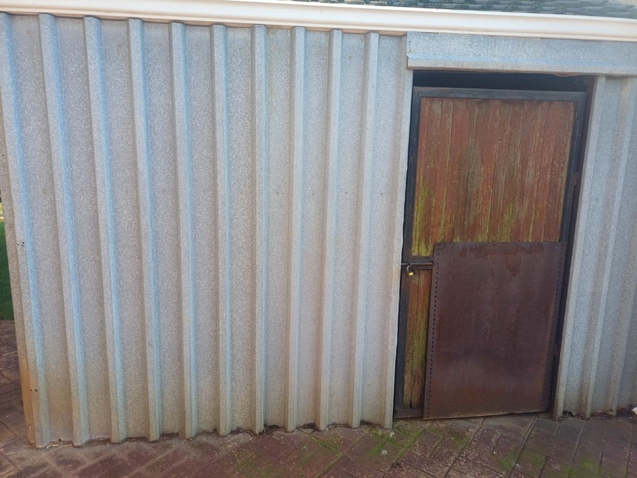 4 Bedroom Property for Sale in Birch Acres Gauteng