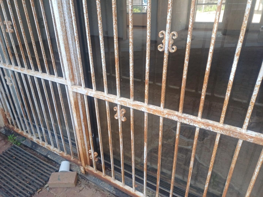 4 Bedroom Property for Sale in Birch Acres Gauteng