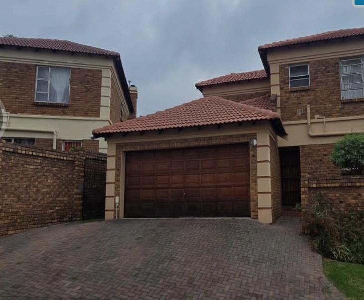 3 Bedroom Property for Sale in Glen Marais Gauteng