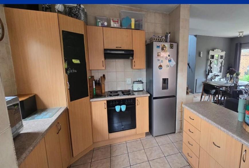 3 Bedroom Property for Sale in Glen Marais Gauteng