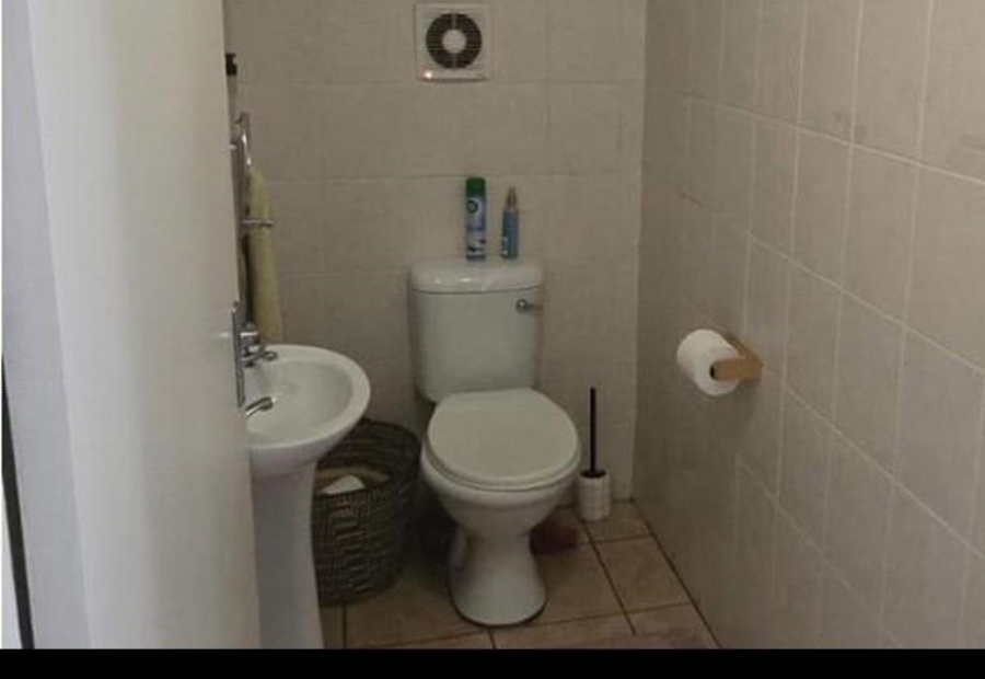 3 Bedroom Property for Sale in Glen Marais Gauteng