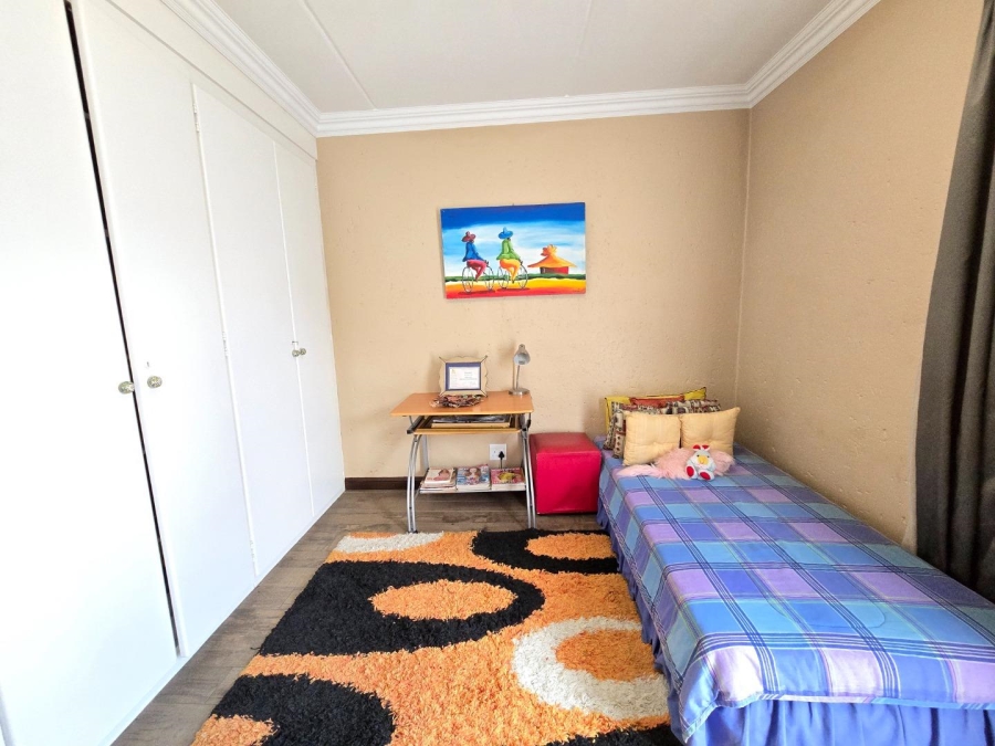 3 Bedroom Property for Sale in Glenvista Gauteng