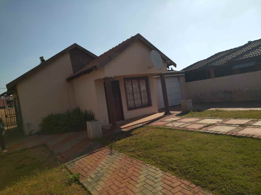 3 Bedroom Property for Sale in Soshanguve VV Gauteng
