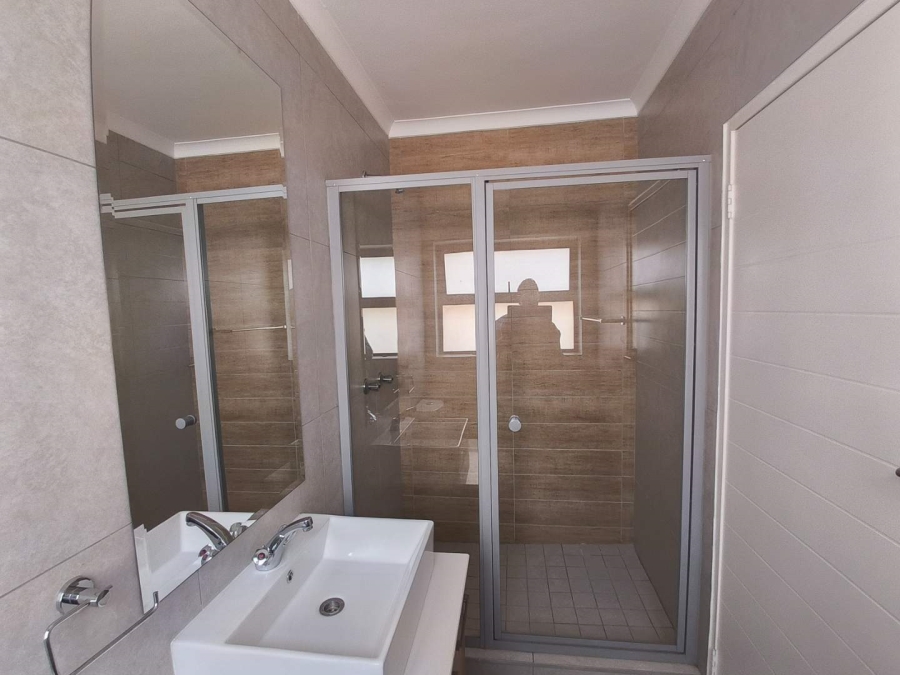 2 Bedroom Property for Sale in Founders Hill Gauteng