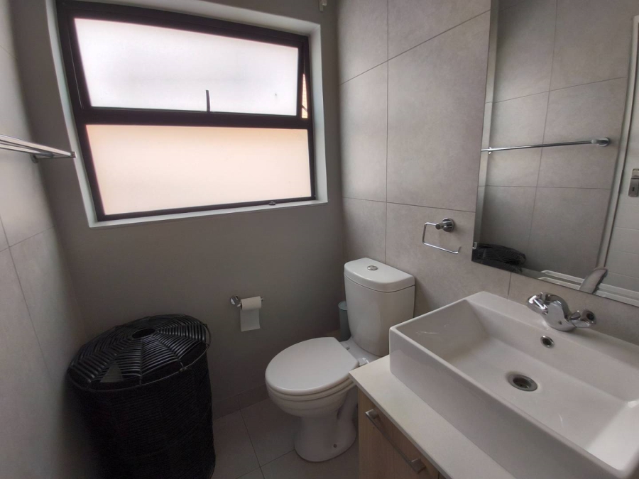 2 Bedroom Property for Sale in Founders Hill Gauteng