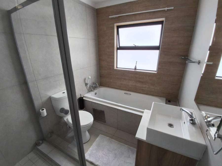 2 Bedroom Property for Sale in Founders Hill Gauteng