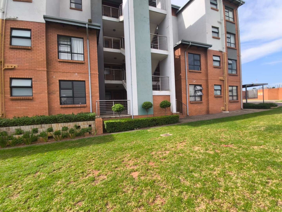 2 Bedroom Property for Sale in Founders Hill Gauteng