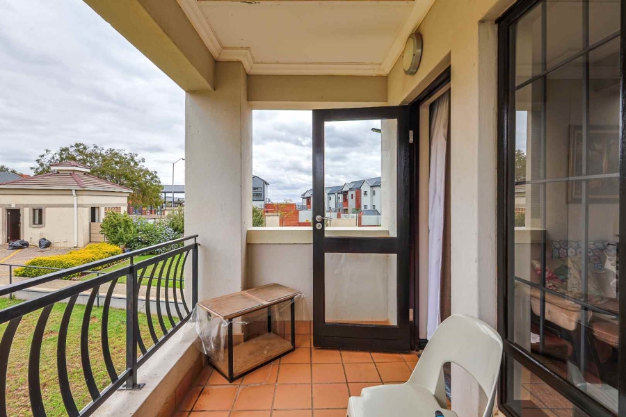 1 Bedroom Property for Sale in Rietvalleirand Gauteng