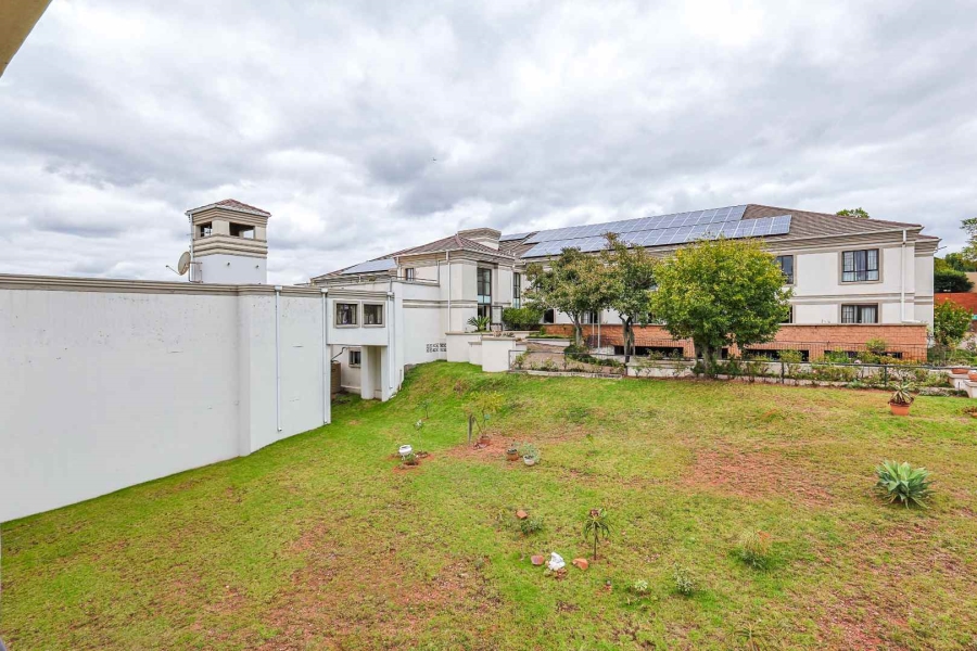 1 Bedroom Property for Sale in Rietvalleirand Gauteng