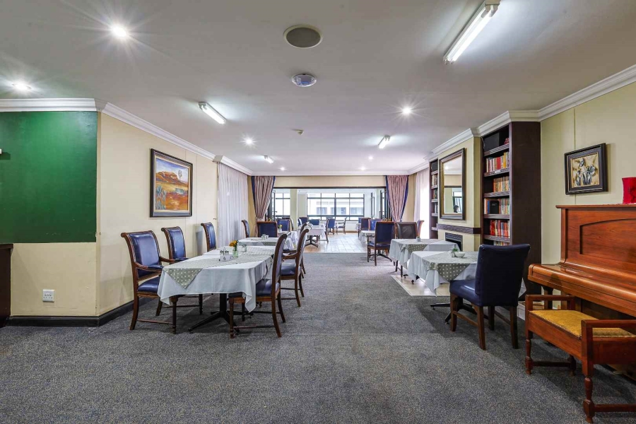 1 Bedroom Property for Sale in Rietvalleirand Gauteng