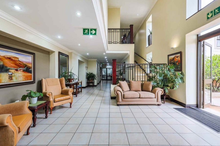1 Bedroom Property for Sale in Rietvalleirand Gauteng