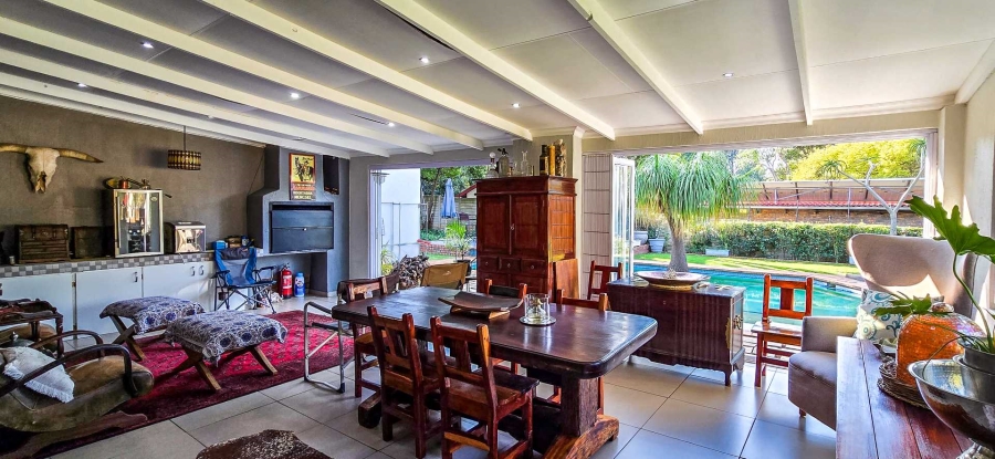 4 Bedroom Property for Sale in Waterkloof Ridge Gauteng