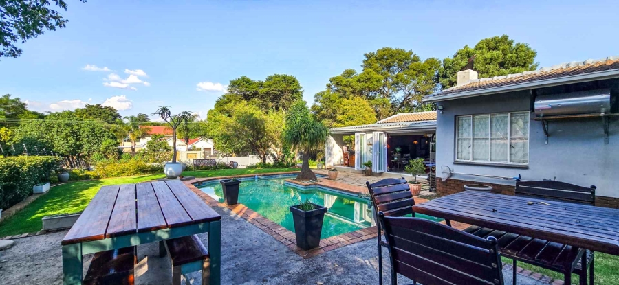 4 Bedroom Property for Sale in Waterkloof Ridge Gauteng