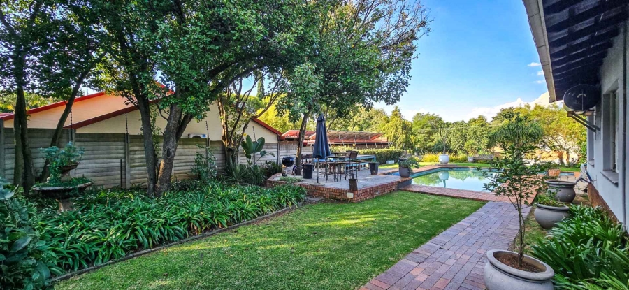 4 Bedroom Property for Sale in Waterkloof Ridge Gauteng