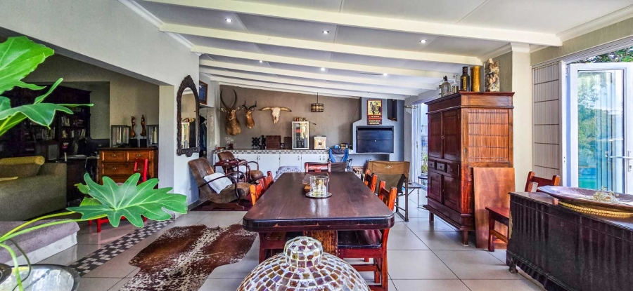 4 Bedroom Property for Sale in Waterkloof Ridge Gauteng