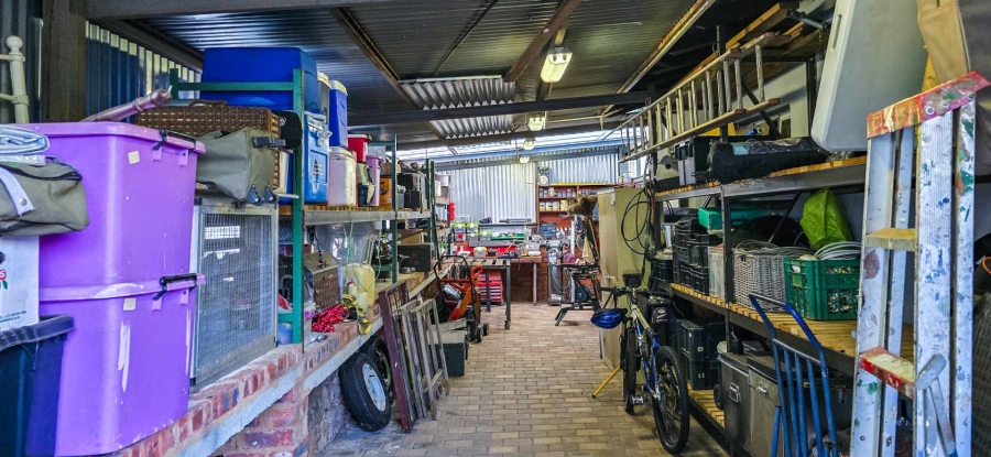 4 Bedroom Property for Sale in Waterkloof Ridge Gauteng