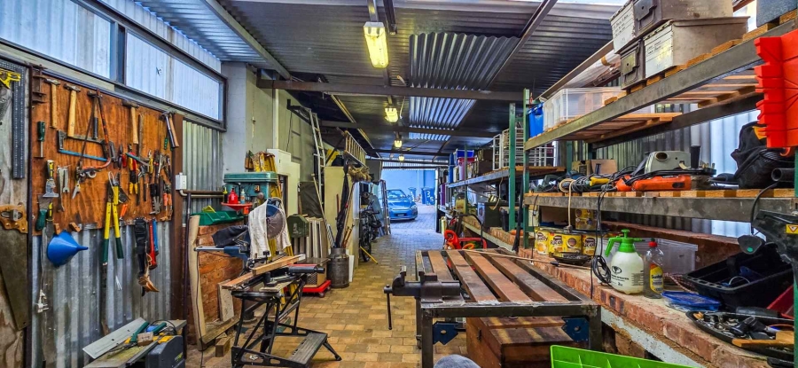 4 Bedroom Property for Sale in Waterkloof Ridge Gauteng